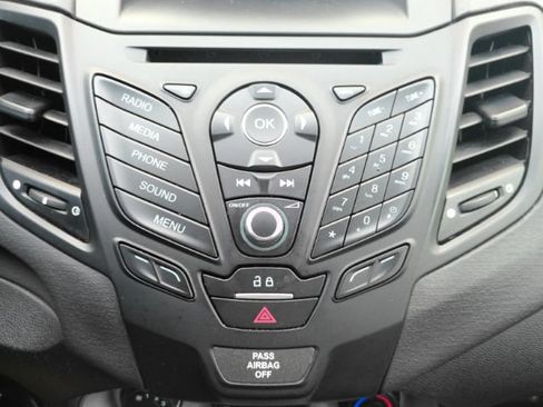 Used 2019 Ford Fiesta SE FWD image 36