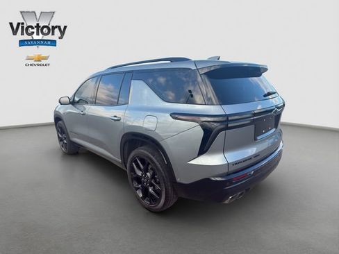 Used 2024 Chevrolet Traverse RS w/ LPO, Floor Liner Package AWD/4WD image 5