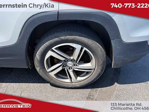 Used 2020 GMC Terrain SLT AWD/4WD image 24