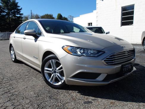 Used 2018 Ford Fusion S image 7