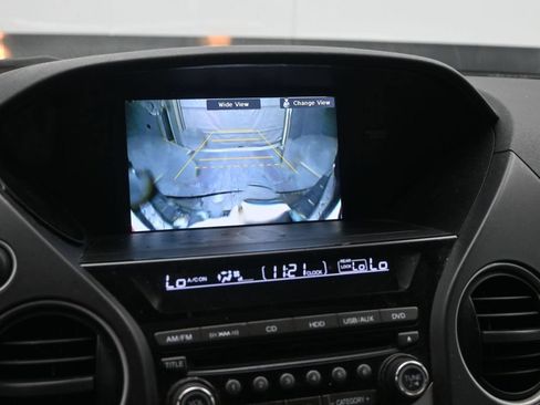 Used 2015 Honda Pilot Touring image 12