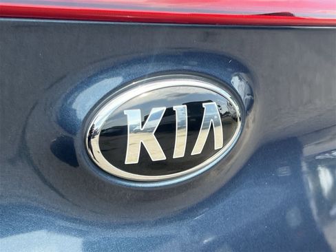 Used 2021 Kia Sportage EX image 12