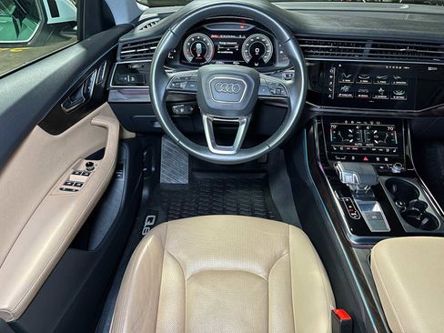 Used 2022 Audi Q8 Prestige image 45