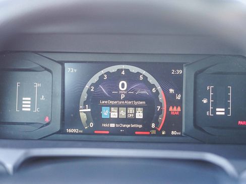 Certified 2024 Toyota Tacoma SR5 image 27