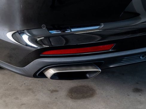 Used 2019 Porsche Panamera image 24