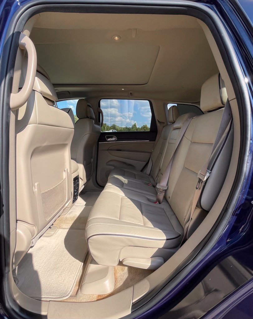 Used 2018 Jeep Grand Cherokee Overland RWD image 31