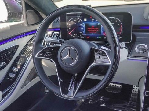 New 2022 Mercedes-Benz S 580 4MATIC Sedan image 14