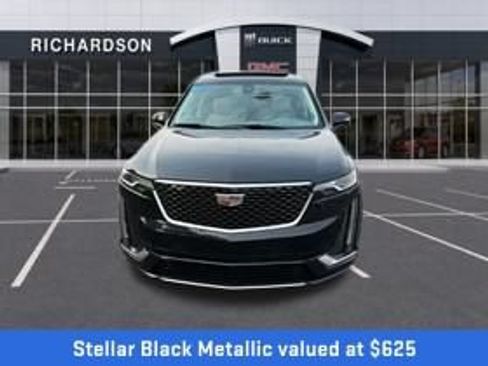 Used 2024 Cadillac XT6 Premium Luxury w/ LPO, Floor Liner Package AWD/4WD image 3