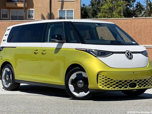 New 2025 Volkswagen ID. Buzz Pro S Plus image 1