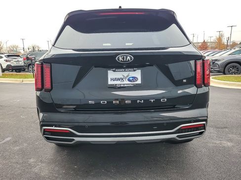 Used 2021 Kia Sorento S image 5