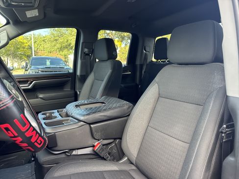 Used 2024 GMC Sierra 1500 Elevation RWD image 6