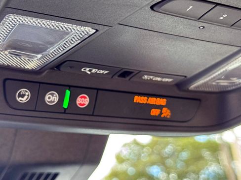 Certified 2022 Chevrolet Equinox Premier image 25