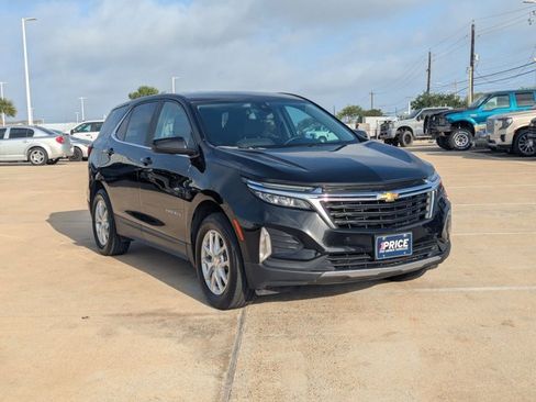 Used 2024 Chevrolet Equinox LT image 3
