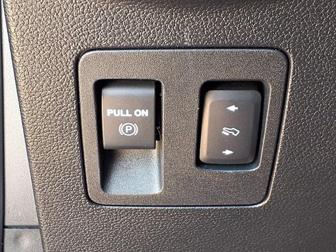 Used 2020 Ford Expedition Platinum RWD image 9