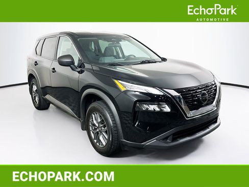Used 2021 Nissan Rogue S AWD/4WD image 1
