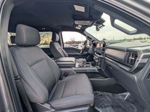 Certified 2022 Ford F150 XLT w/ Equipment Group 302A High image 10