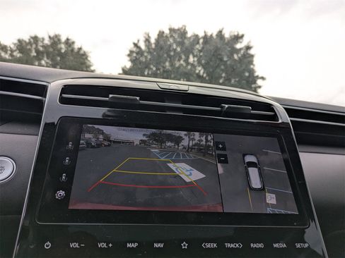 Used 2022 Hyundai Tucson Limited image 24