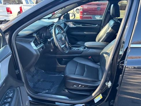 Certified 2025 Cadillac XT5 Premium Luxury image 15