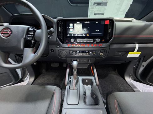 New 2026 Nissan Frontier Pro-X image 20