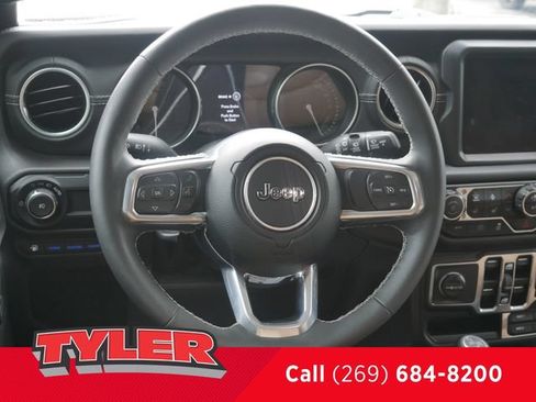 Used 2023 Jeep Wrangler Unlimited Sahara w/ Cold Weather Group AWD/4WD image 39