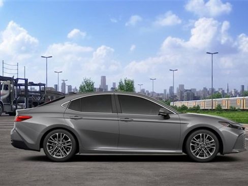 New 2026 Toyota Camry XLE image 13