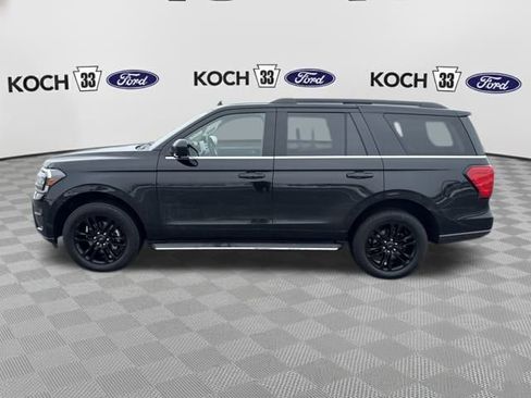 Used 2022 Ford Expedition XLT image 4