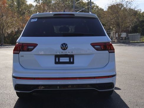 Certified 2023 Volkswagen Tiguan SE R-Line image 6