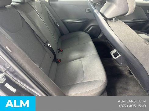 Used 2025 Kia K4 FWD image 19