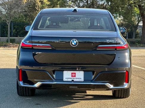 Used 2025 BMW 740i 740i image 5