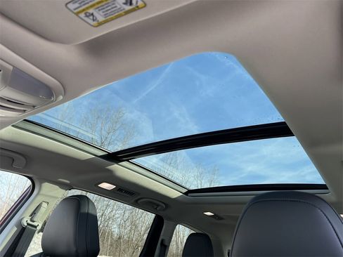 New 2026 Subaru Ascent Bronze Edition image 8