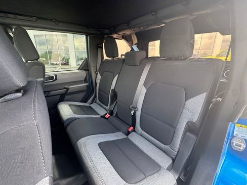 Used 2022 Ford Bronco Big Bend AWD/4WD image 6