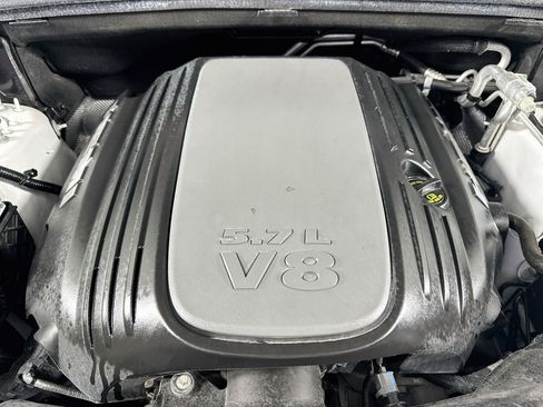Used 2023 Dodge Durango R/T RWD image 32