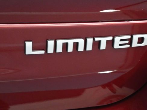 New 2025 Jeep Grand Cherokee L Limited w/ Luxury Tech Group II image 29