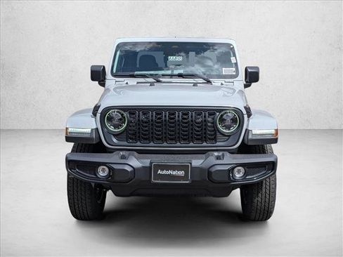 New 2026 Jeep Gladiator Sport AWD/4WD image 5