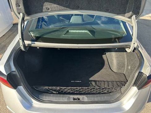Used 2022 Nissan Altima 2.5 S image 7