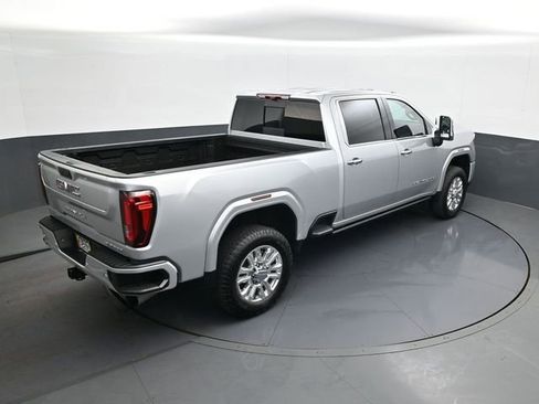 Used 2021 GMC Sierra 2500 Denali w/ Denali Ultimate Package AWD/4WD image 17