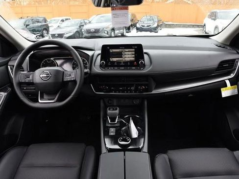 New 2026 Nissan Rogue SV image 8