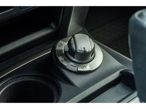 Used 2022 Toyota 4Runner SR5 image 25