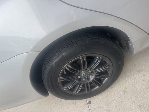 Used 2012 Toyota Corolla LE image 13