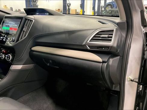 Used 2023 Subaru Forester Limited AWD/4WD image 16