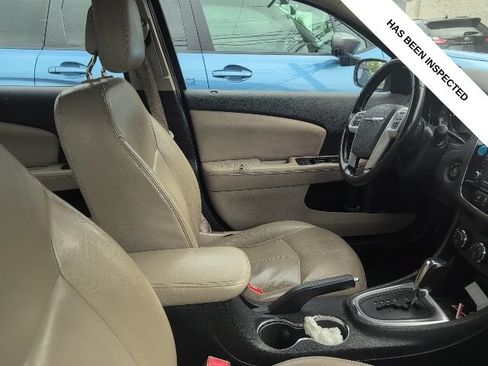 Used 2012 Chrysler 200 Limited FWD image 10