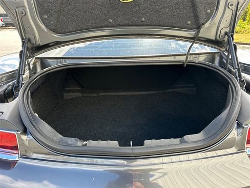 Used 2011 Chevrolet Camaro SS image 17