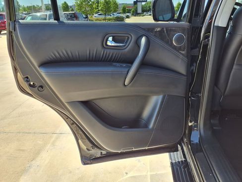 Used 2024 Nissan Armada Platinum w/ Captain's Chairs Package AWD/4WD image 20