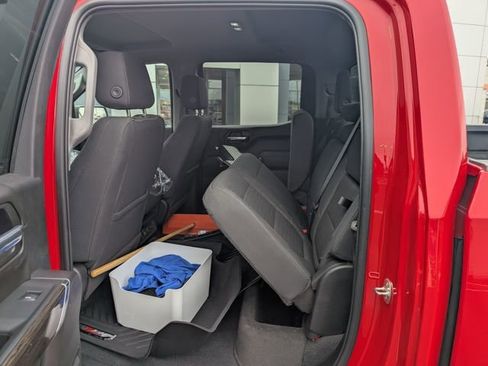 Used 2021 Chevrolet Silverado 1500 RST image 11