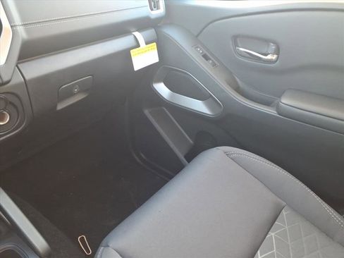 New 2026 Nissan Frontier SV image 24