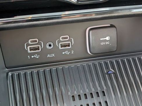 New 2026 Jeep Grand Cherokee Altitude image 20