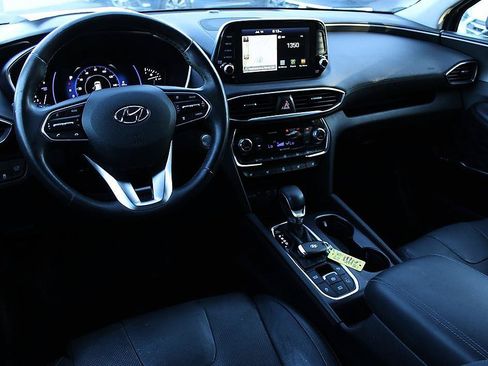 Used 2020 Hyundai Santa Fe Limited FWD image 10