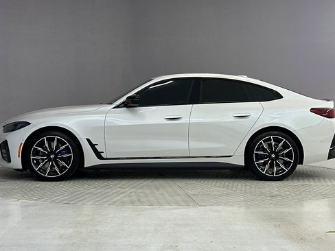 Certified 2025 BMW i4 eDrive40 w/ M Sport Package RWD image 2