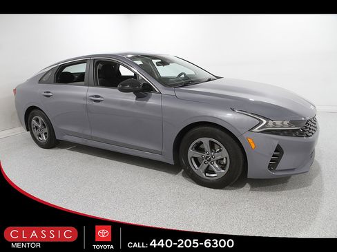 Used 2022 Kia K5 LXS FWD image 1
