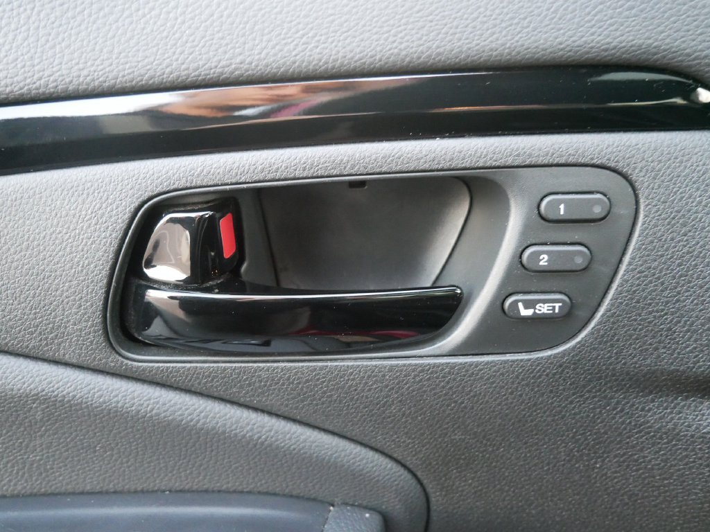 Used 2024 Honda Passport Black Edition image 15
